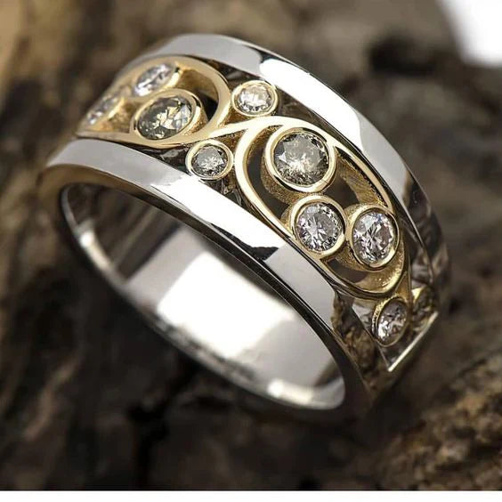 Anillo Hueco con Cristales en Oro y Plata Vintage