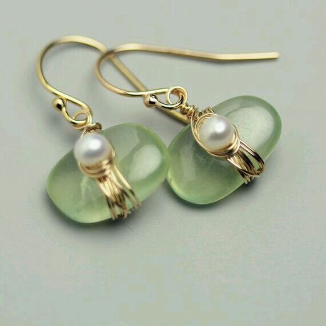 Aretes con Perlas y Piedra Verde Vintage