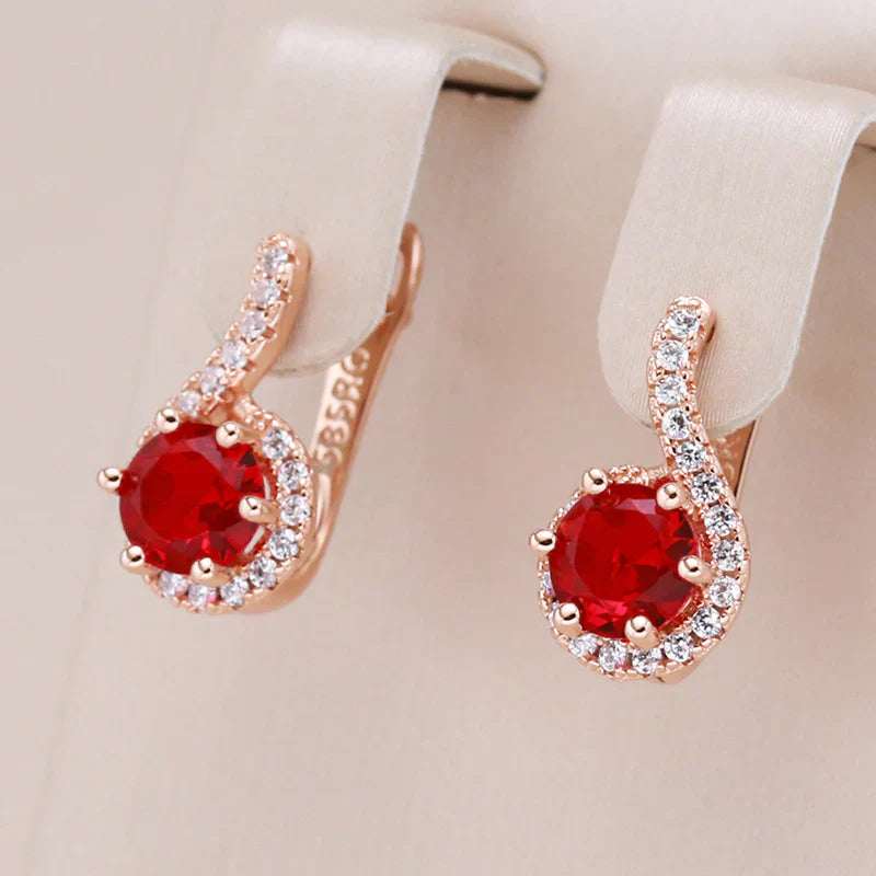 Aretes Elegantes con Circonio Rojo