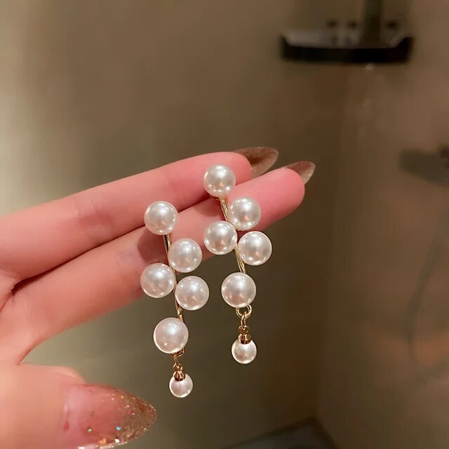 Aretes Perlas y Oro Elegantes