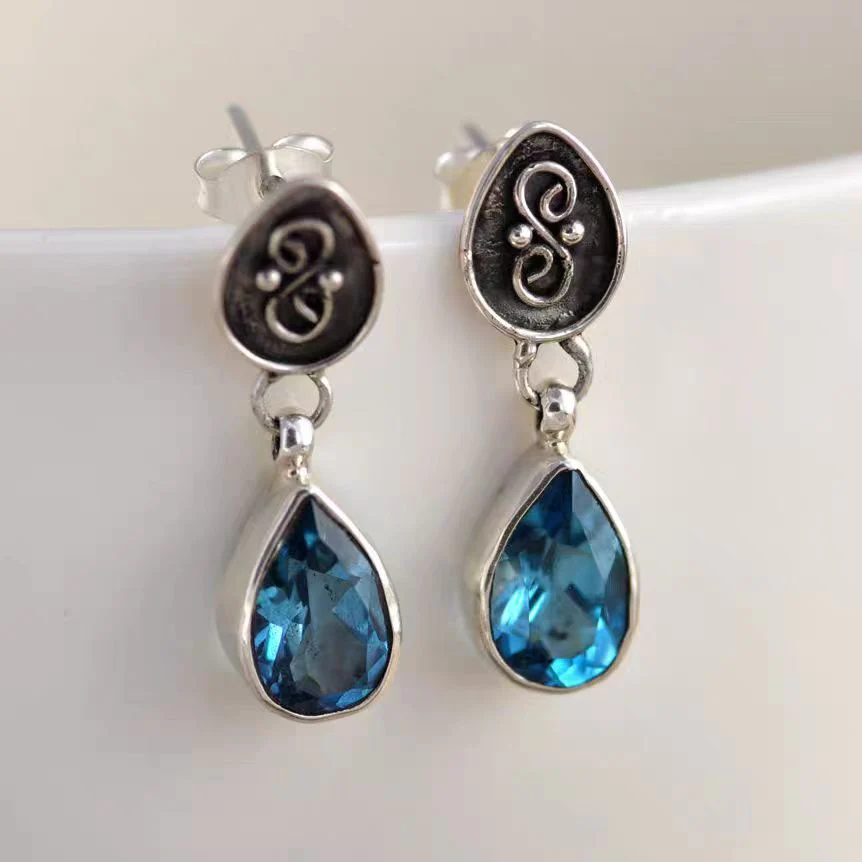 Aretes Gota Cristal Azul Vintage