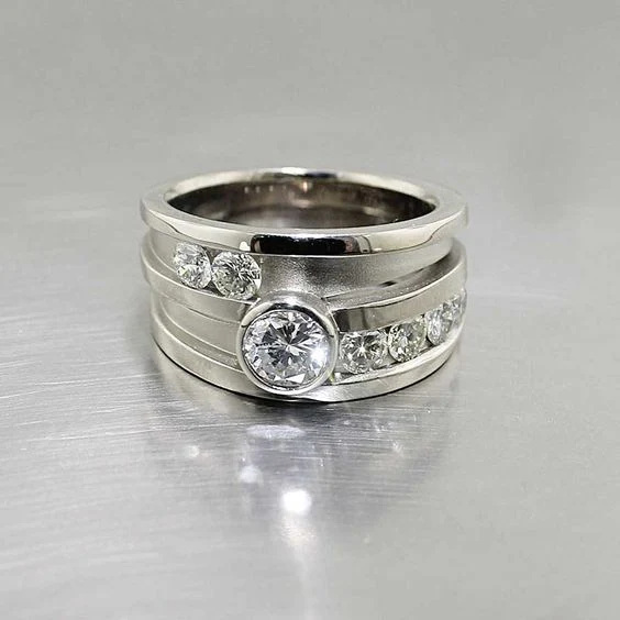 Anillo Multicapa con Cristal en Plata Vintage